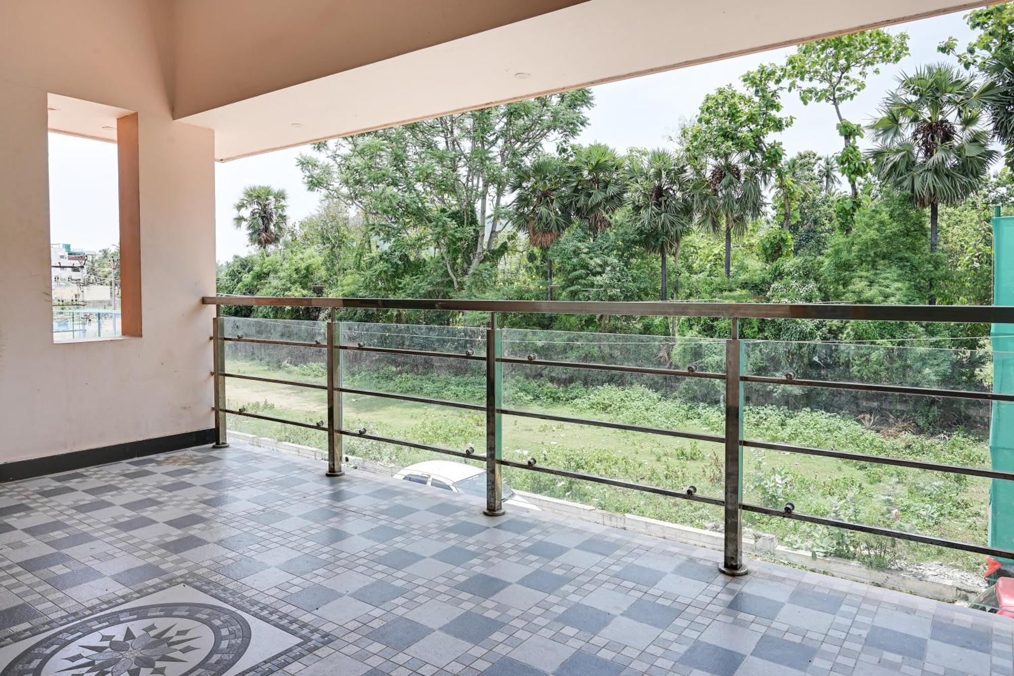 Hotel O Sharin Service Apartments Suramangalam Exterior foto